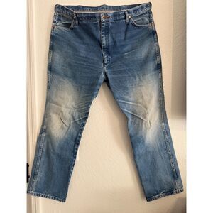 Wrangler Men’s Jeans 42x32 Blue Denim Straight Leg Vintage Wash